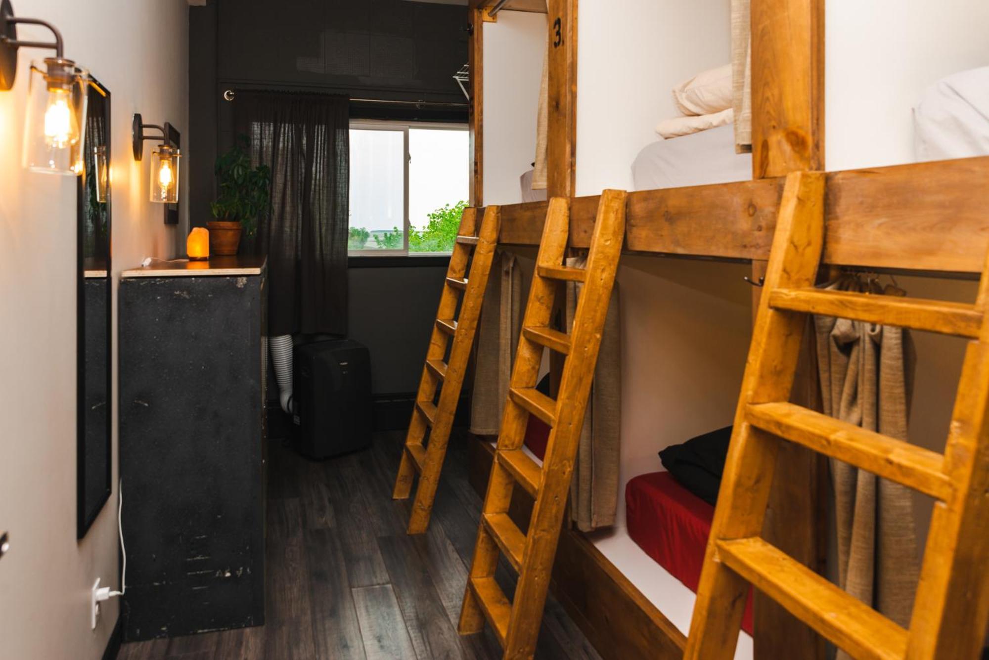 The Haven Hostel サンダーベイ エクステリア 写真