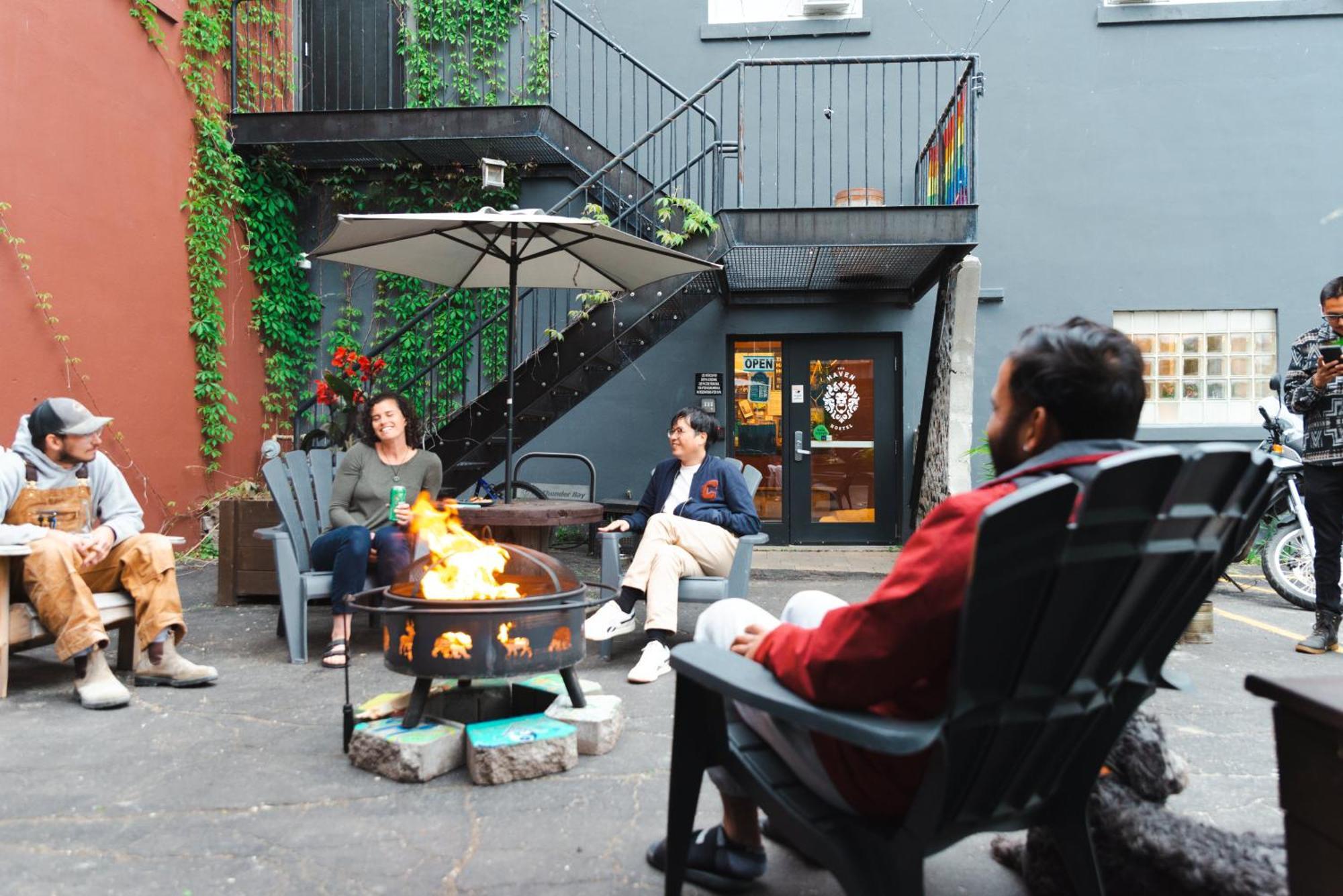 The Haven Hostel サンダーベイ エクステリア 写真